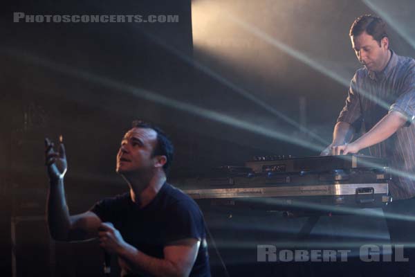 FUTURE ISLANDS - 2015-04-02 - PARIS - La Cigale - 